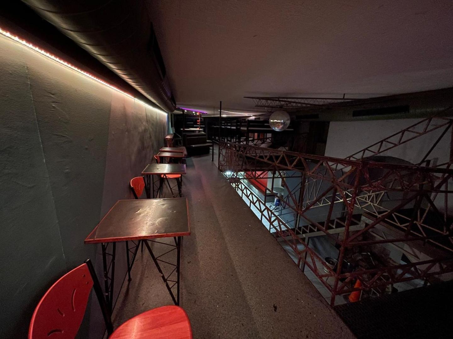 Willa The Bachelor Bar - Bunker | Private Club Budapeszt Zewnętrze zdjęcie