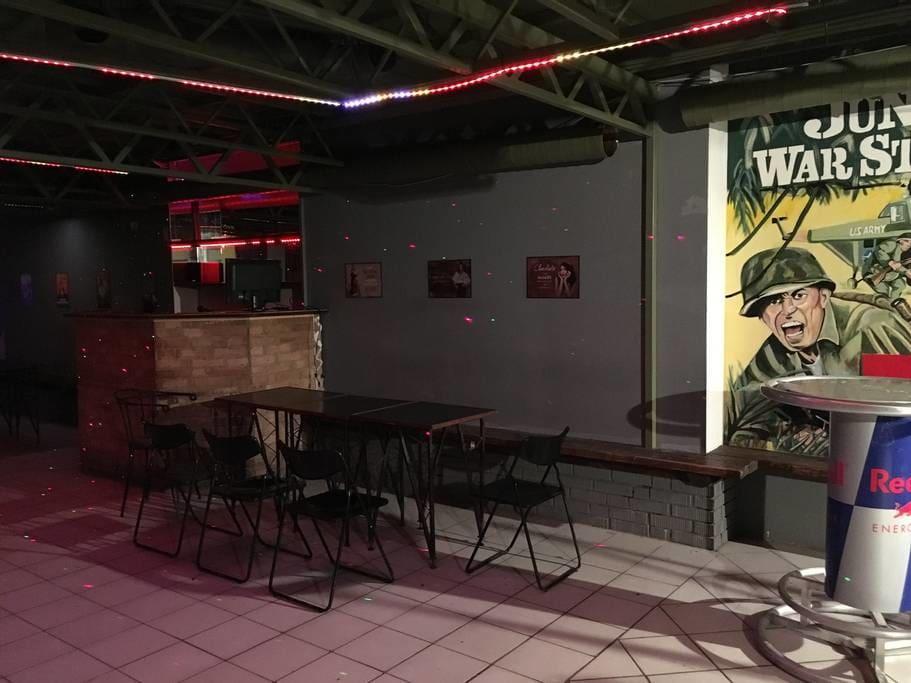 Willa The Bachelor Bar - Bunker | Private Club Budapeszt Zewnętrze zdjęcie