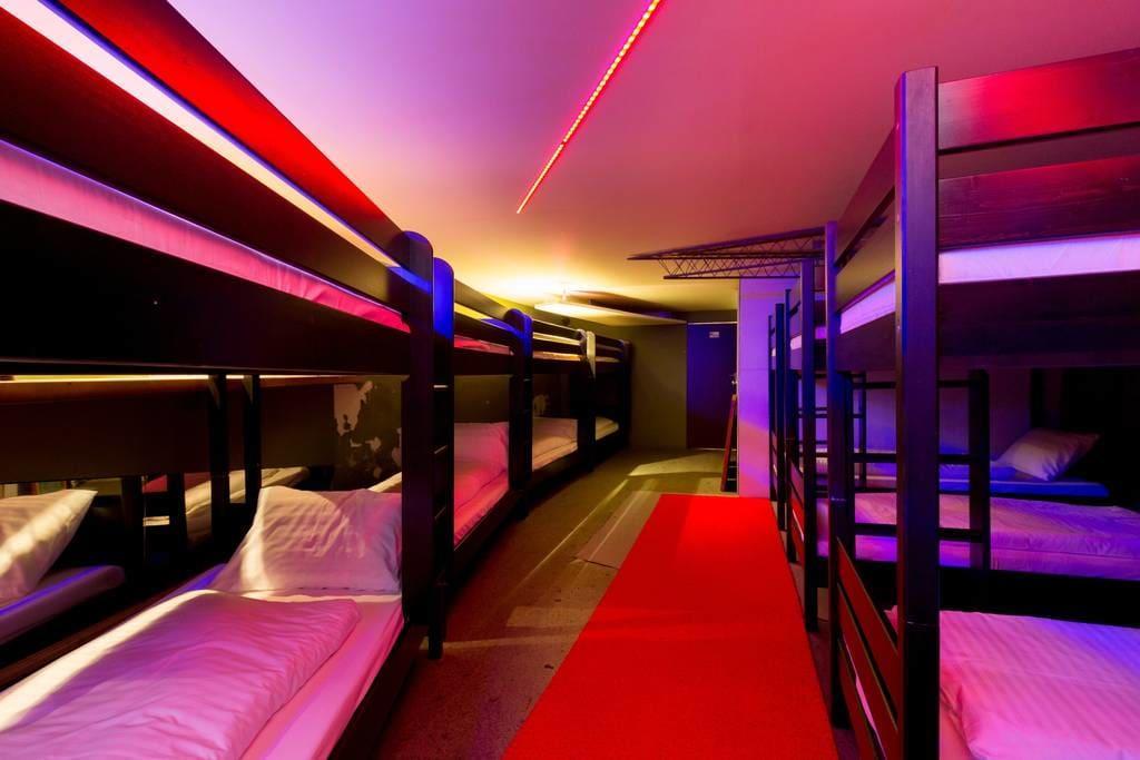 Willa The Bachelor Bar - Bunker | Private Club Budapeszt Zewnętrze zdjęcie